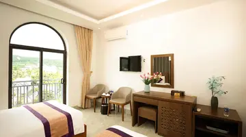 NESTA HOTEL