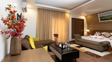 NESTA HOTEL