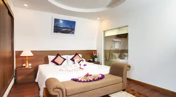 NESTA HOTEL