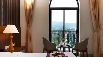 NESTA HOTEL