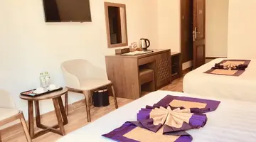 NESTA HOTEL