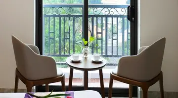 NESTA HOTEL