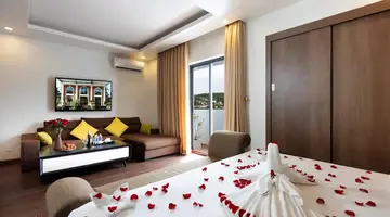 NESTA HOTEL