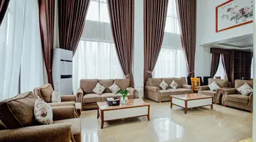NESTA HOTEL