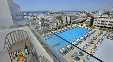 Nestor Hotel