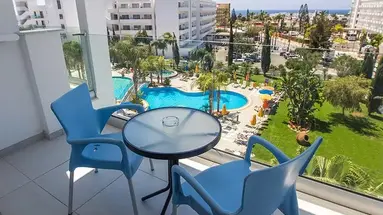 Nestor Hotel