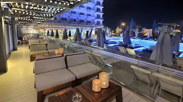 Nestor Hotel
