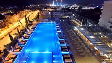 Nestor Hotel