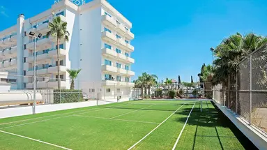 Nestor Hotel