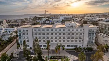 NESTOR HOTEL