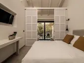 New Beach Hotel