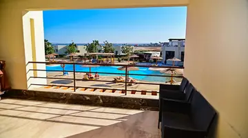 NEW EAGLES AQUA PARK RESORT