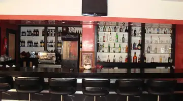 New Farah Hotel