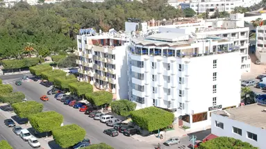 New Farah Hotel