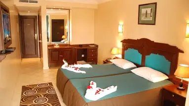 New Farah Hotel