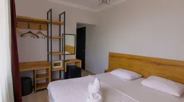 New Garden Luna Side Apart Hotel