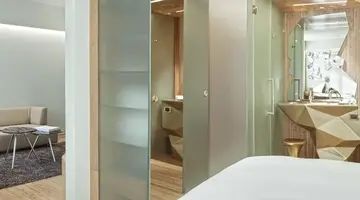 New Hotel