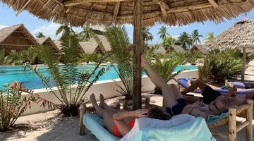 NEW JAMBO BUNGALOWS