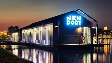 New Port Hotel