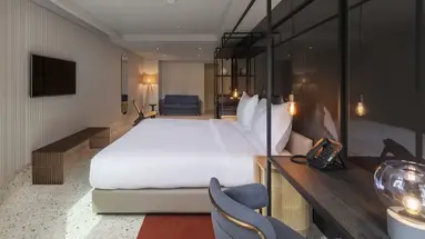 NEXT - Savoy Signature