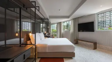 NEXT - Savoy Signature