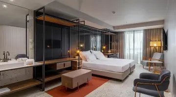 NEXT - Savoy Signature