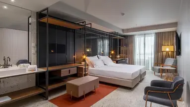 NEXT - Savoy Signature