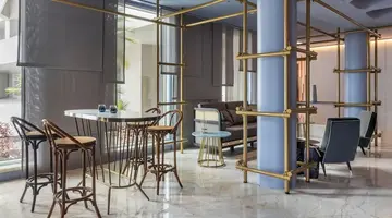 NEXT - Savoy Signature