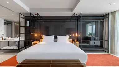 NEXT - Savoy Signature