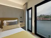 NEYA Porto Hotel