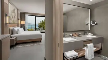 NG PHASELIS BAY