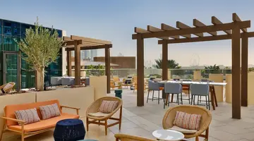 NH COLLECTION DUBAI THE PALM