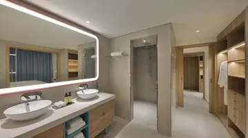 NH Collection Dubai The Palm