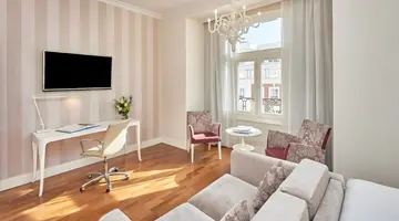 NH Collection Madrid Abascal