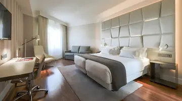 NH Collection Madrid Colón