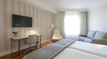 NH Collection Madrid Colón
