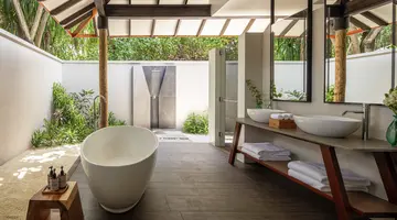NH COLLECTION MALDIVES HAVODDA RESORT