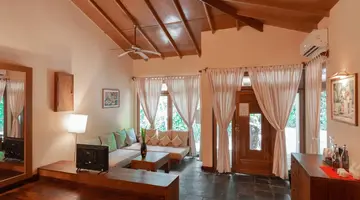 NH Collection Maldives Reethi Resort