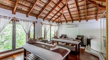 NH Collection Maldives Reethi Resort