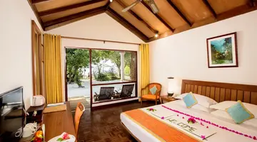 NH Collection Maldives Reethi Resort