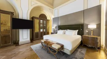 NH Collection Prague Carlo IV