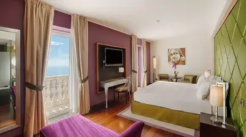 NH Collection Taormina