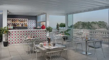NH Collection Taormina