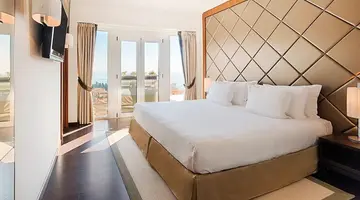 NH Collection Taormina