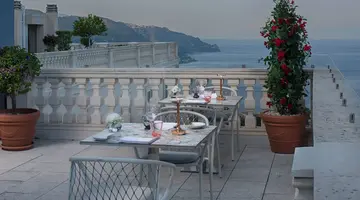 NH Collection Taormina