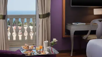 NH Collection Taormina