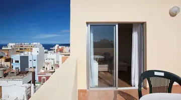NH Las Palmas Playa Las Canteras