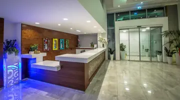 Nicholas Color Hotel