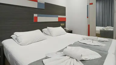 Nicholas Color Hotel