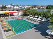 Nicholas Color Hotel